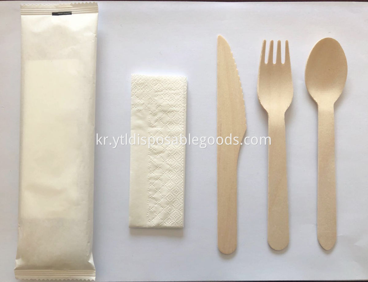 Knife fork spoon set